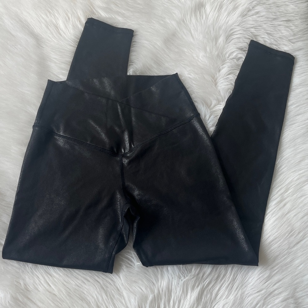 Aerie crossover leggings M